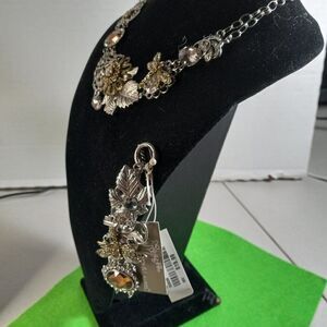 NWT Lucy & Laurel Statement Necklace and Bracelet Granny Chic Cottagecore